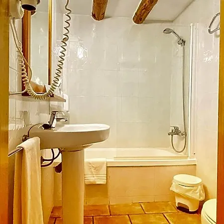 Hotel Delta 3*